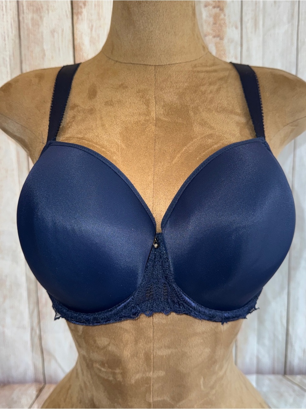Fantasie Navy Smooth Molded T-Shirt Bra with Lace Band with j hook 34H